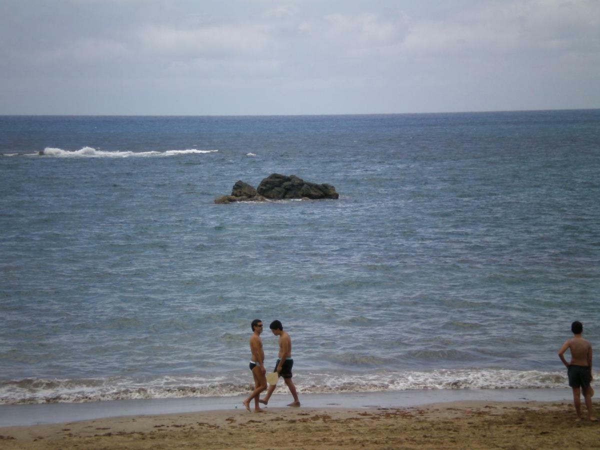 A 1 Minuto De Las Canteras لاس بالماس دي غران كاناريا المظهر الخارجي الصورة